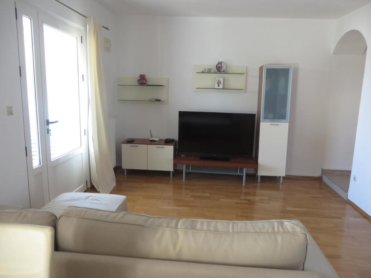 פאקוסטאן Apartments Tonka מראה חיצוני תמונה
