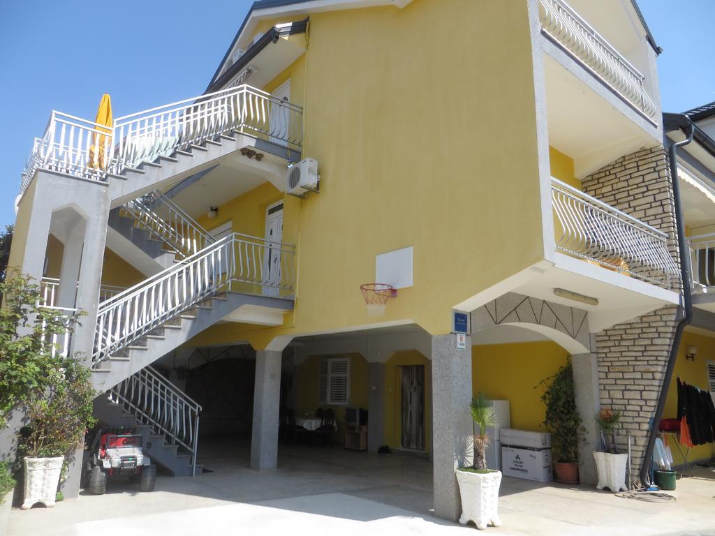 פאקוסטאן Apartments Tonka מראה חיצוני תמונה
